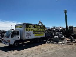 Best Retail Junk Removal  in Dolton, IL